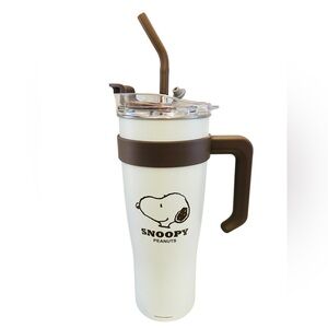 Miniso x Peanuts Snoopy 54 oz Tumbler in Cream & Chocolate